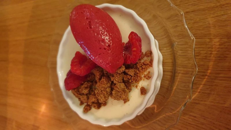 Albina Restaurant & Wine Bar