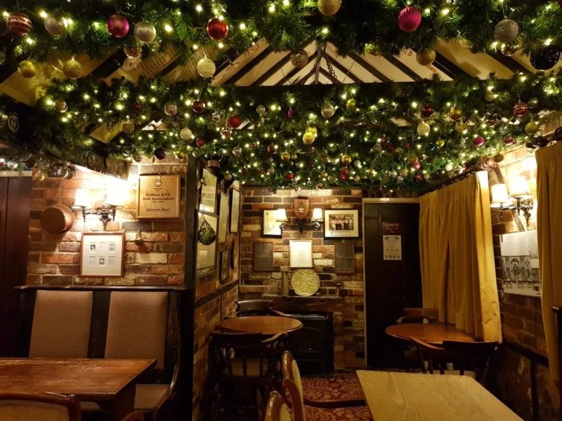 The White Horse Public House & Restaurant