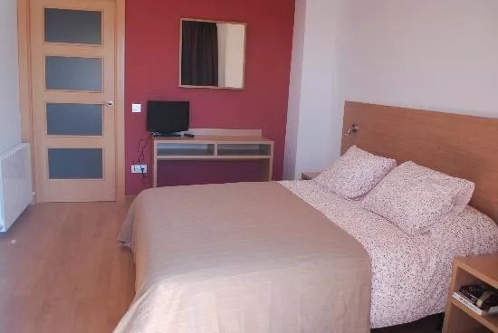 Hotel Mediterrani Express