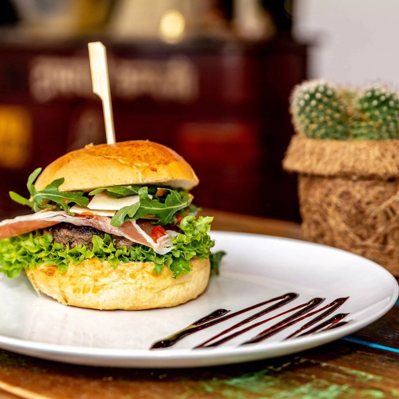 Rohr's Craft Burger