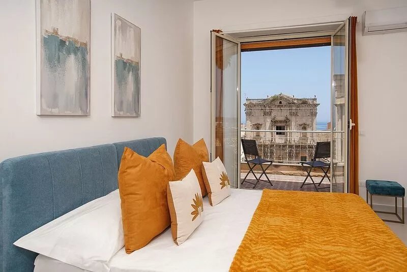 Ortigia Boutique Plaza