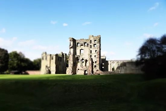 Ashby De La Zouch Castle