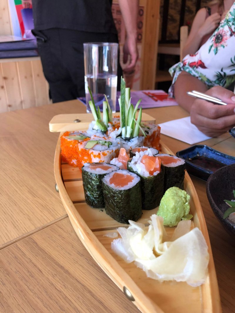 Hayaku Sushi Cafe