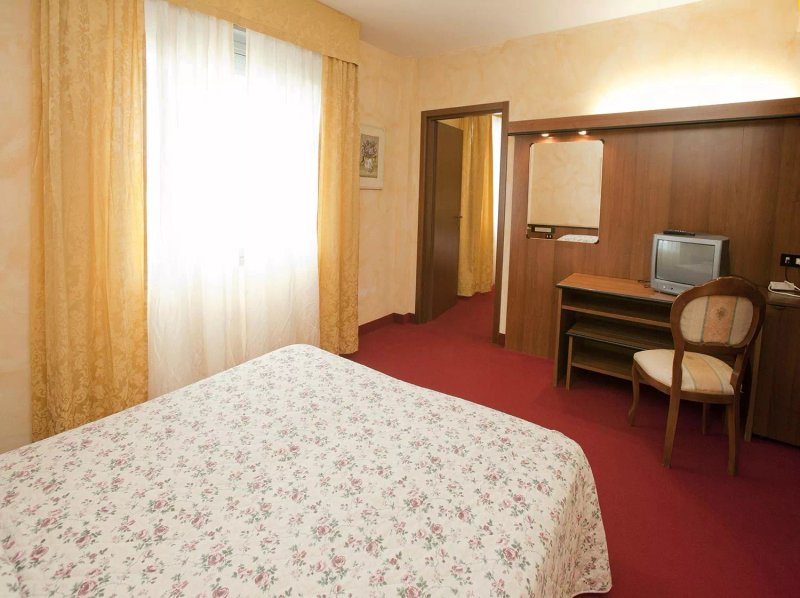 Hotel di Pisa