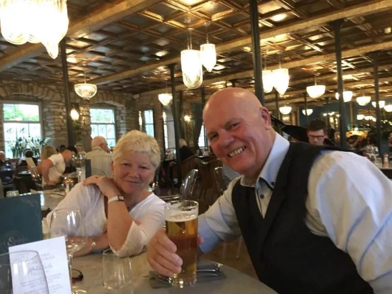 Holmes Mill Bistro, Bar & Grill