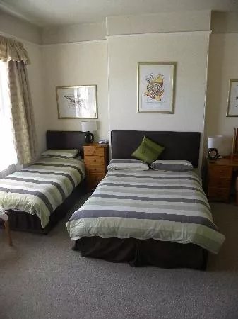 New Road Guest House