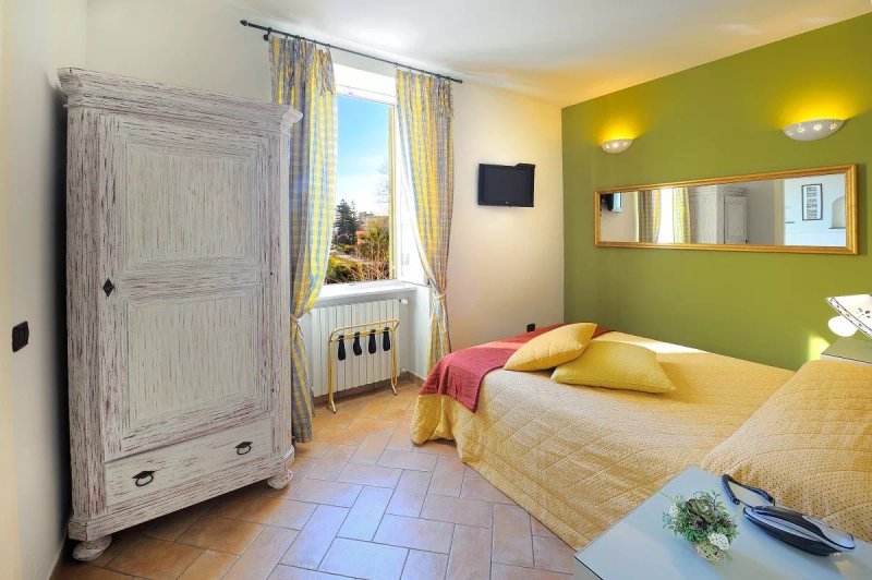 Albergo Giuan Arma Di Taggia