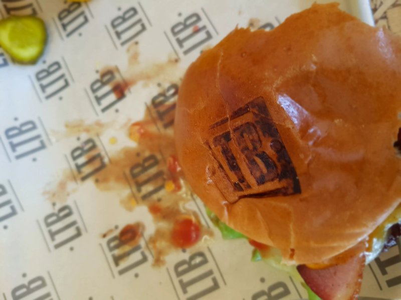 Love Thy Burger