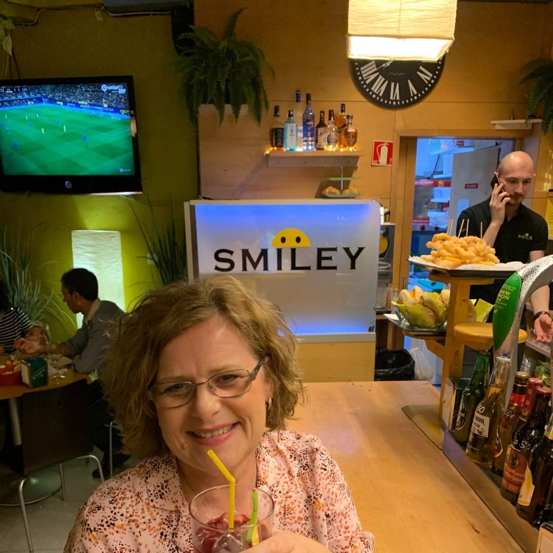 Bar Smiley