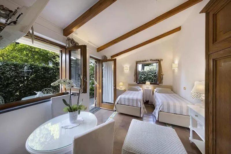 Sorrento villa rental