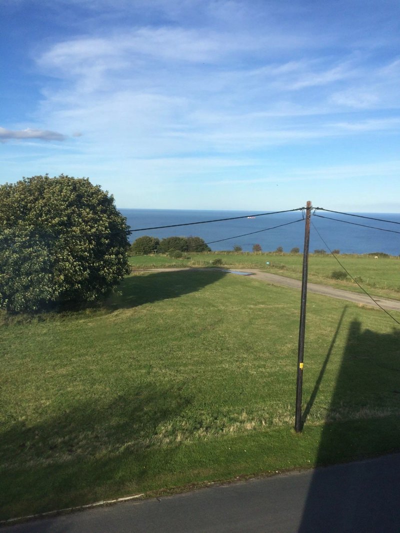Ravenscar House Bed & Breakfast