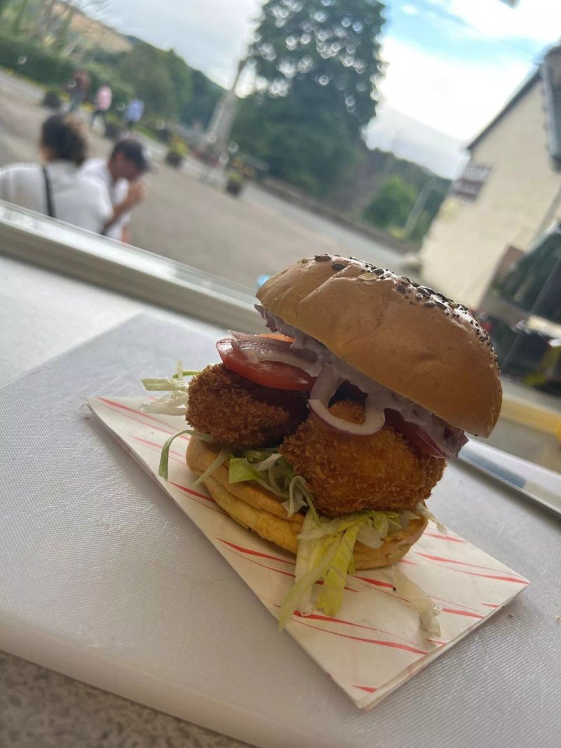 Loch Ness Food Stop