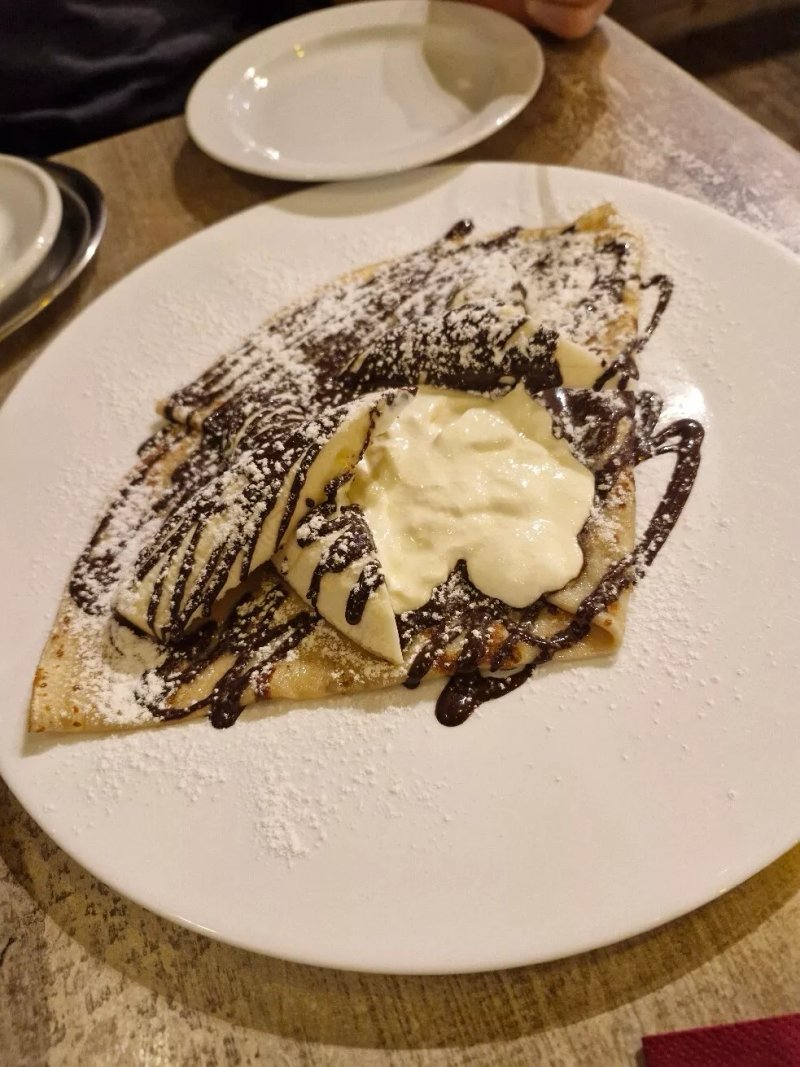 Cafe Louis Vyton