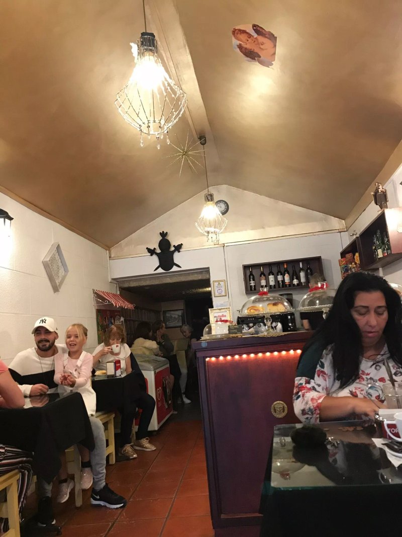 CAPELA 51 - The Coffee Spot