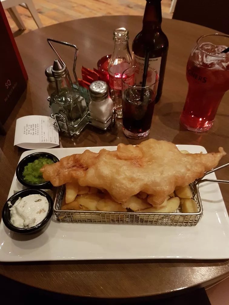 SQ Bar & Grill