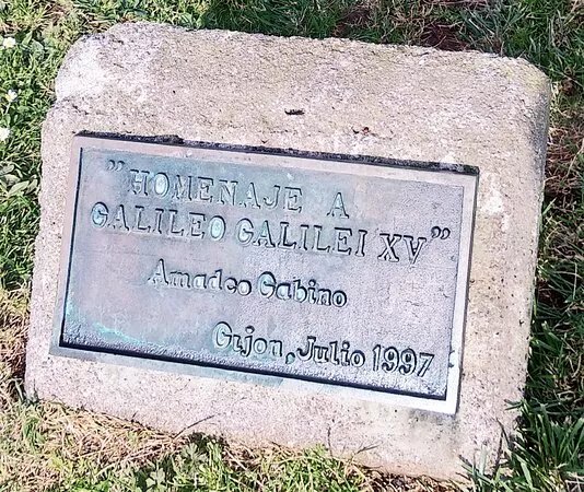 Escultura Homenaje a Galileo Galilei XV