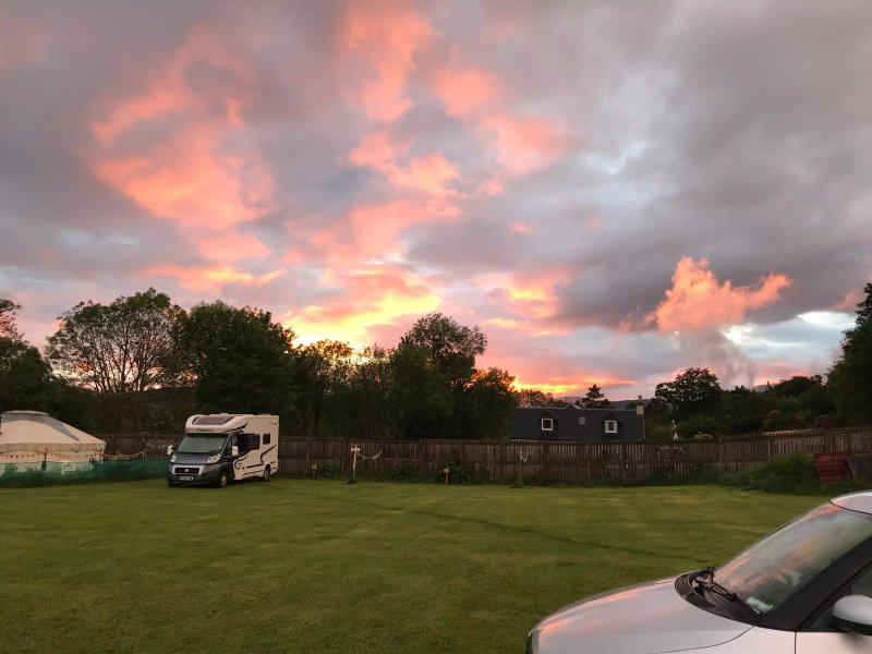 Riverside Chalets Caravan and Camping