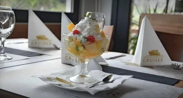 Cruiser Brod  Restoran