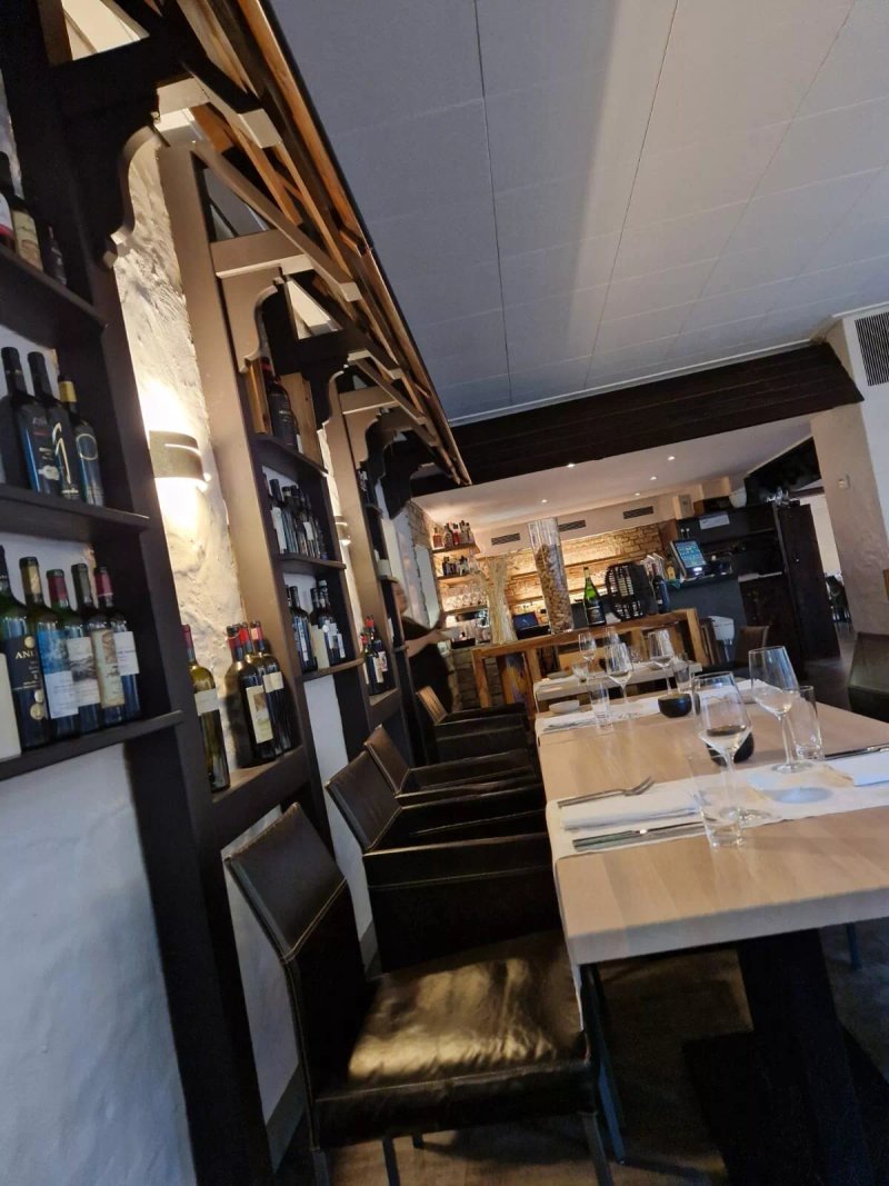 Kostas Restaurant Greek Mediterran Cuisine