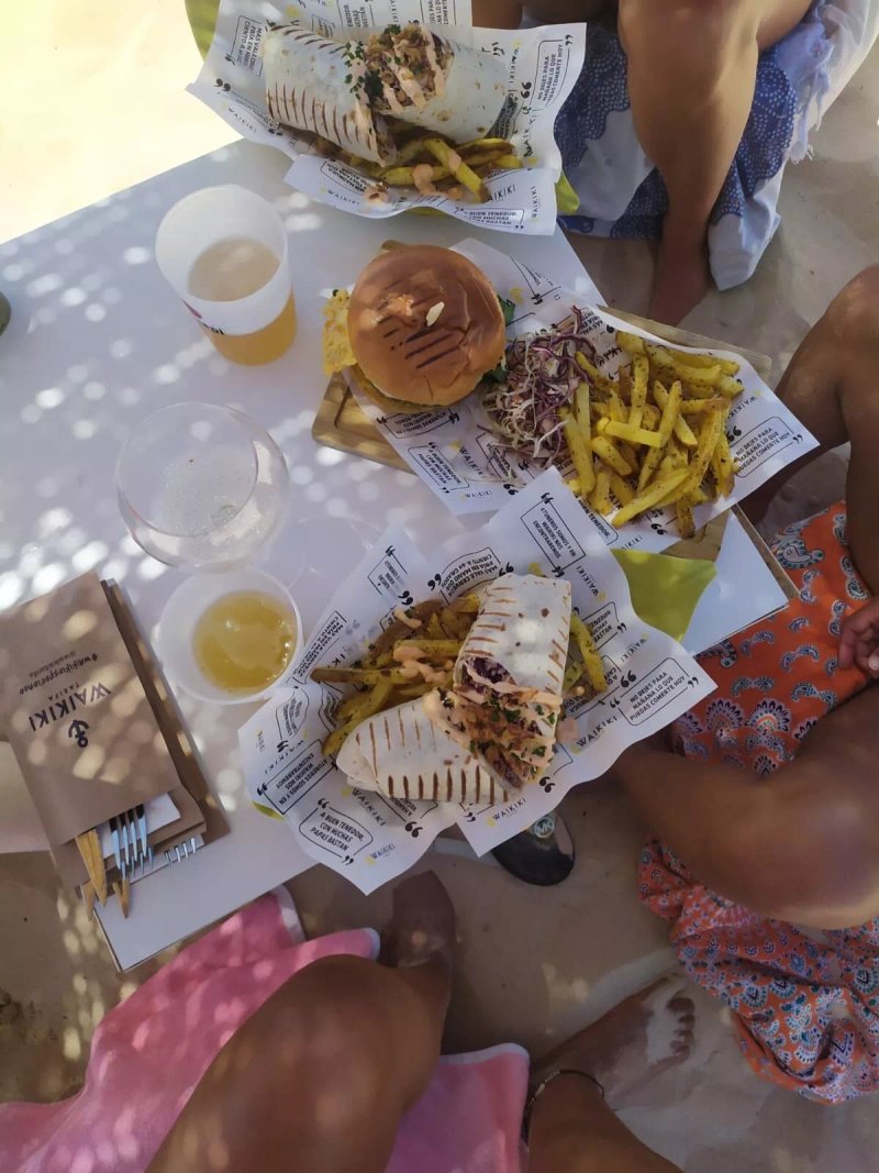 Wakiki bar restaurante