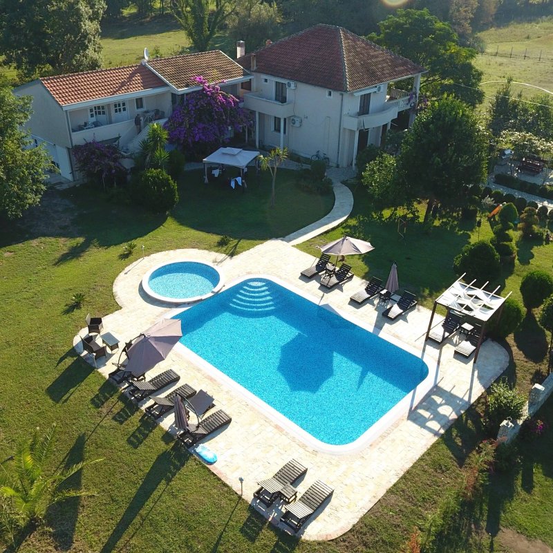 Apartments Ada Bojana