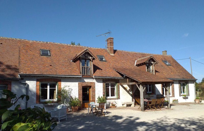 Chambres d'hôtes à la ferme "La Rouzannerie"