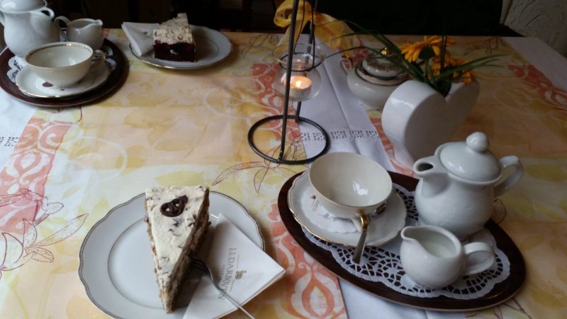 Cafe Nostalgie