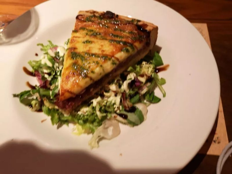 Robinsons Bar and Bistro
