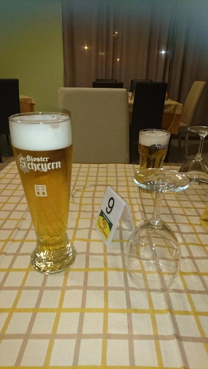 Pizzeria La Pinsa Romana
