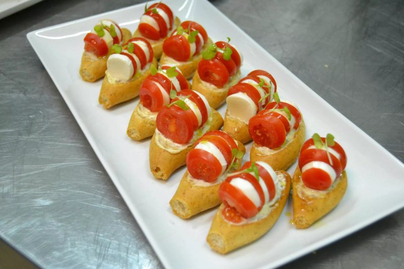 Muna Restaurant & Bar