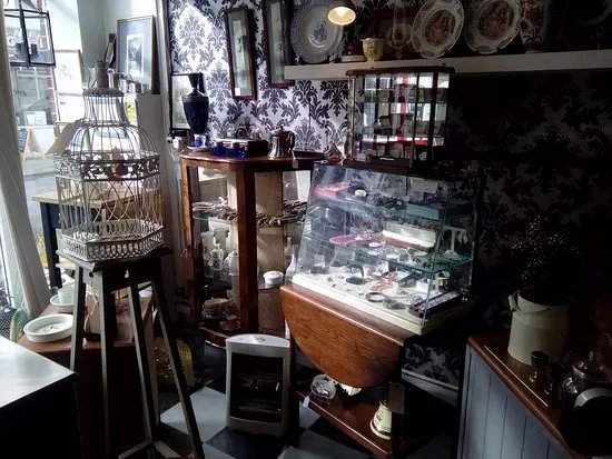 East Cowes Emporium