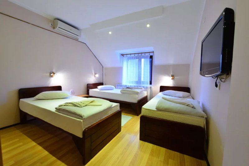 Apartments & Accommodation Novi Sad Stojic