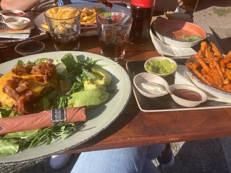 Cafe & Bar Celona