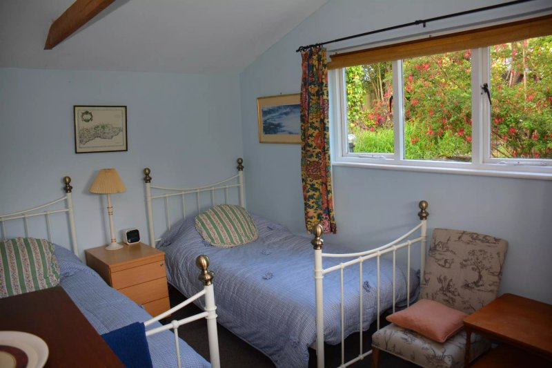 Well Cottage Bed & Breakfast