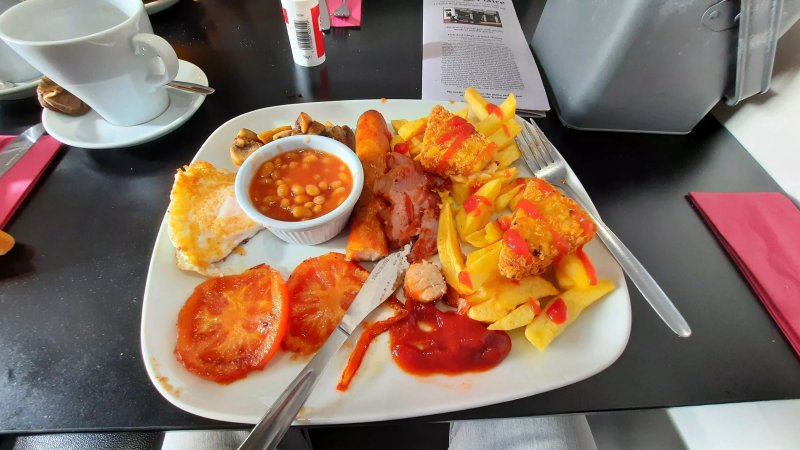 Mac's Plaice