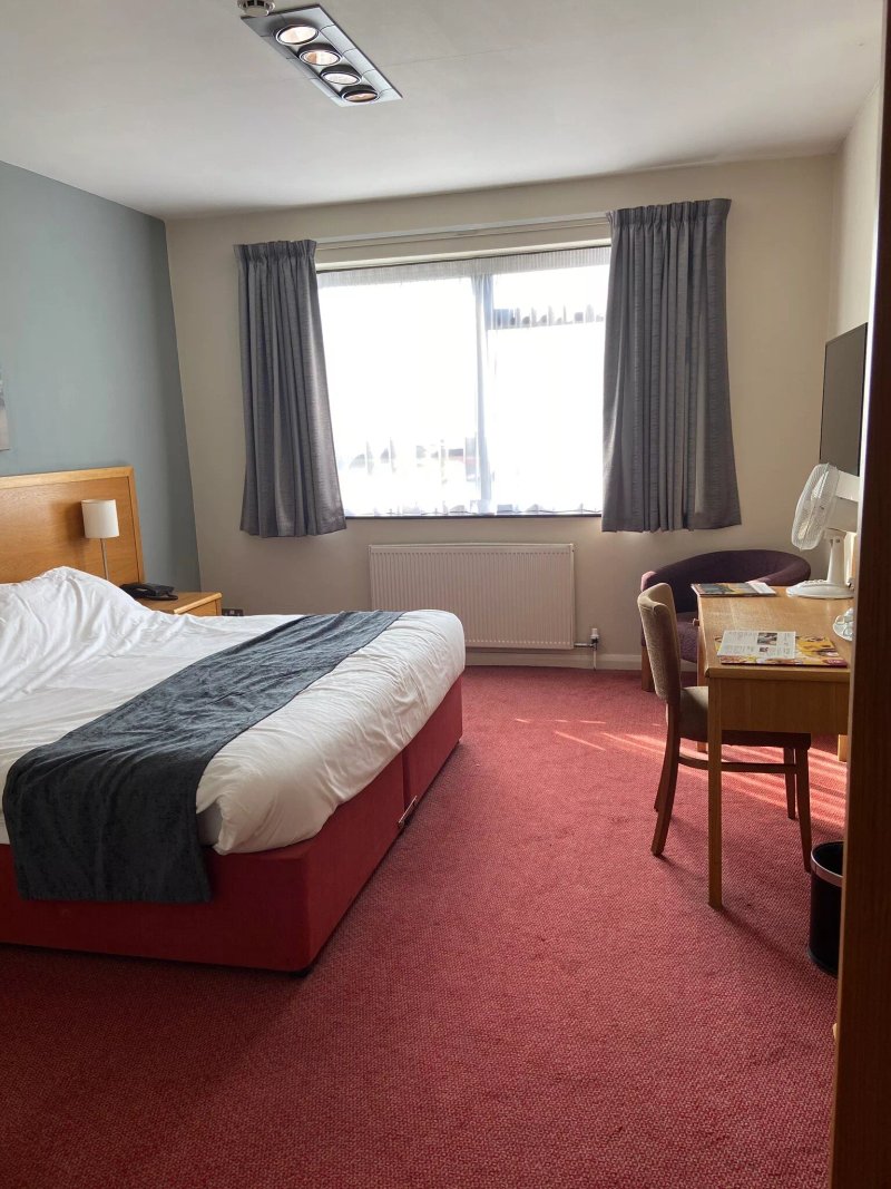 Kingstown Hotel