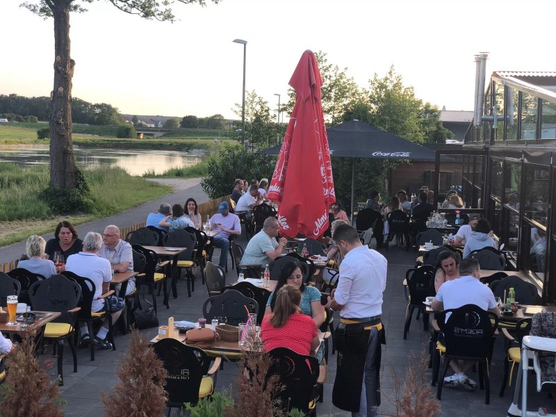 Adems Restaurant