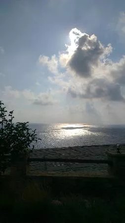 Yoga Rocks - Retreat to Triopetra