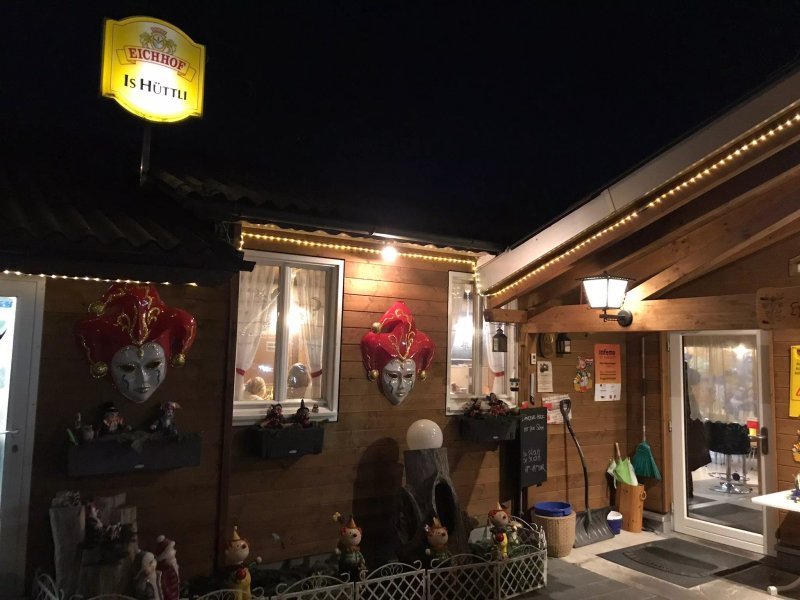 Restaurant Is Huttli