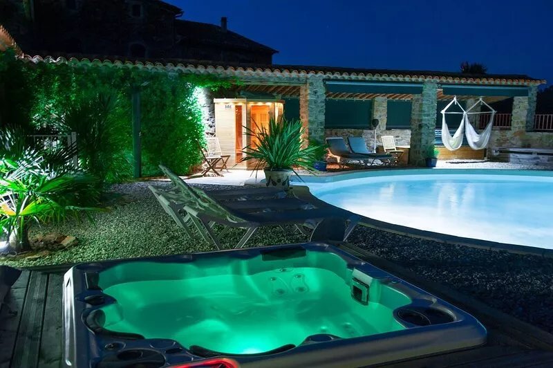 Country holiday home - 4 rooms - 4 to 7 persons