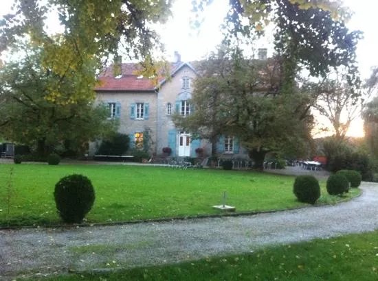 Domaine Du Chateau De Roche Sur Linotte
