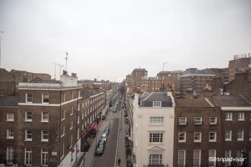The Leonard Hotel