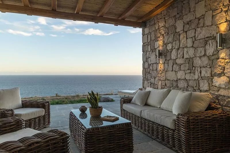 2-Bedroom House in Milos with Unforgettable Aegean Sea Views