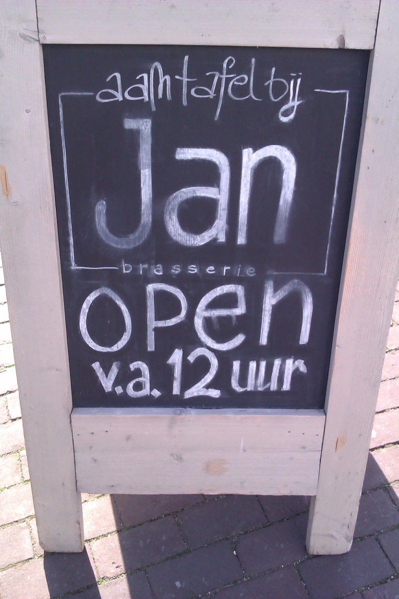 Aan tafel bij Jan 't Centrum
