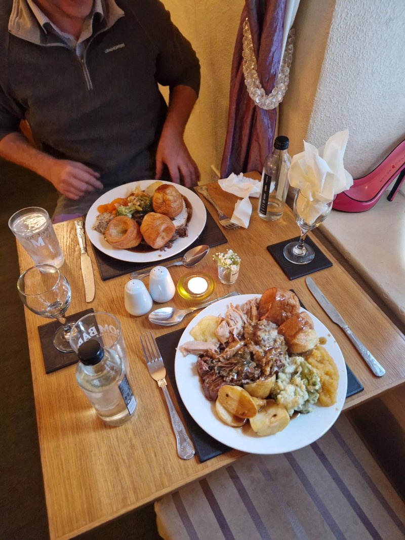 Castle Green Inn