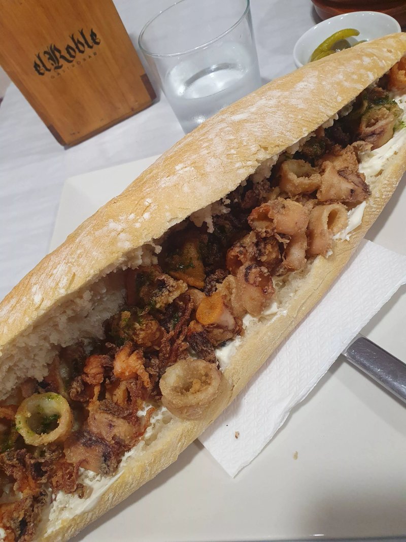 El Roble Gastrobar