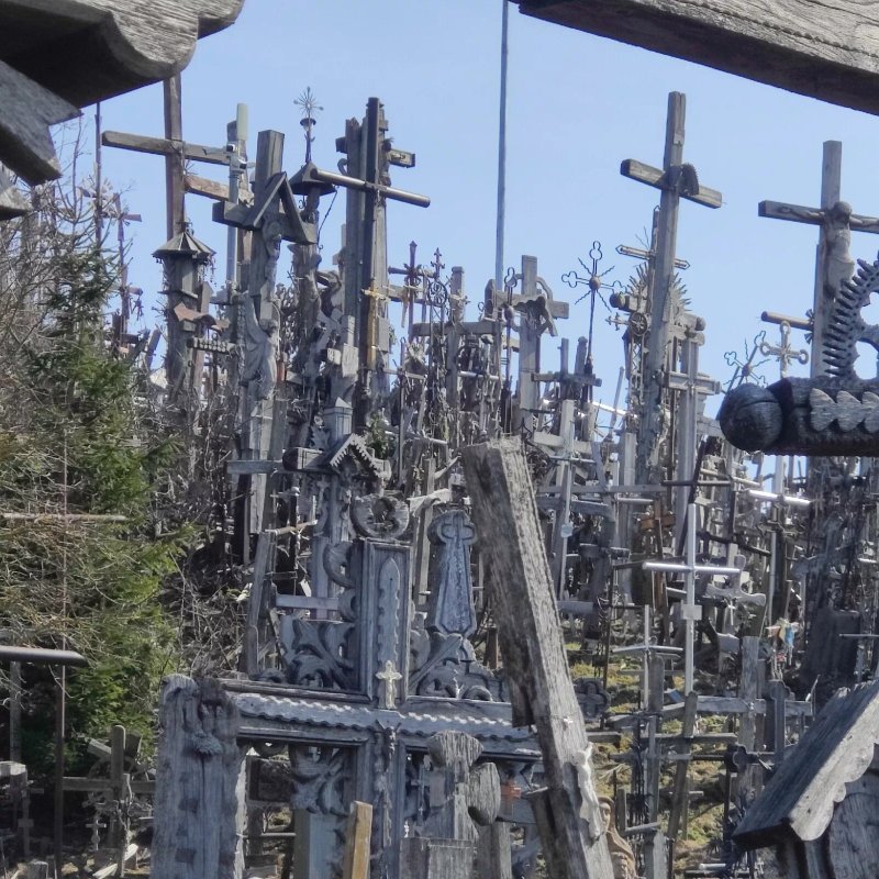 Hill Of Crosses (kryziU Kalnas)