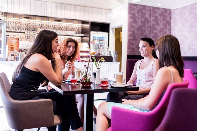 Cas na caj - tea salon and cafe