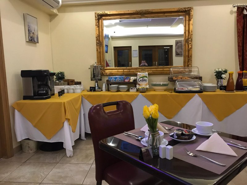 Linton Hotel