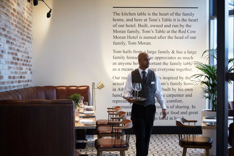 Tom's Table Restaurant